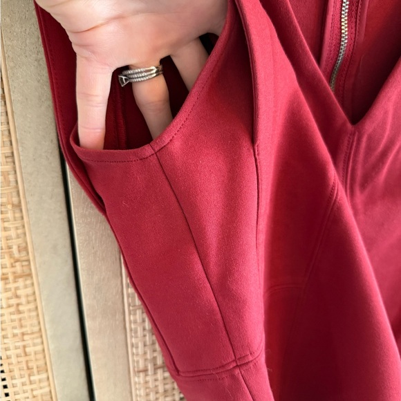 SPANX ponte’ top and pant set. Red, size S. - Picture 5 of 14